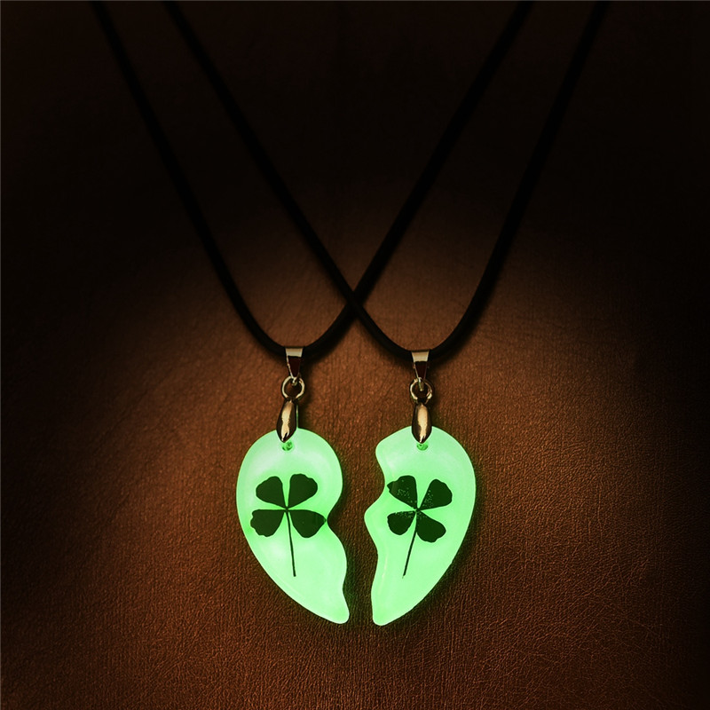 Dried Flower Bulk - Four Leaf Clover Luminous Couple Necklaces
