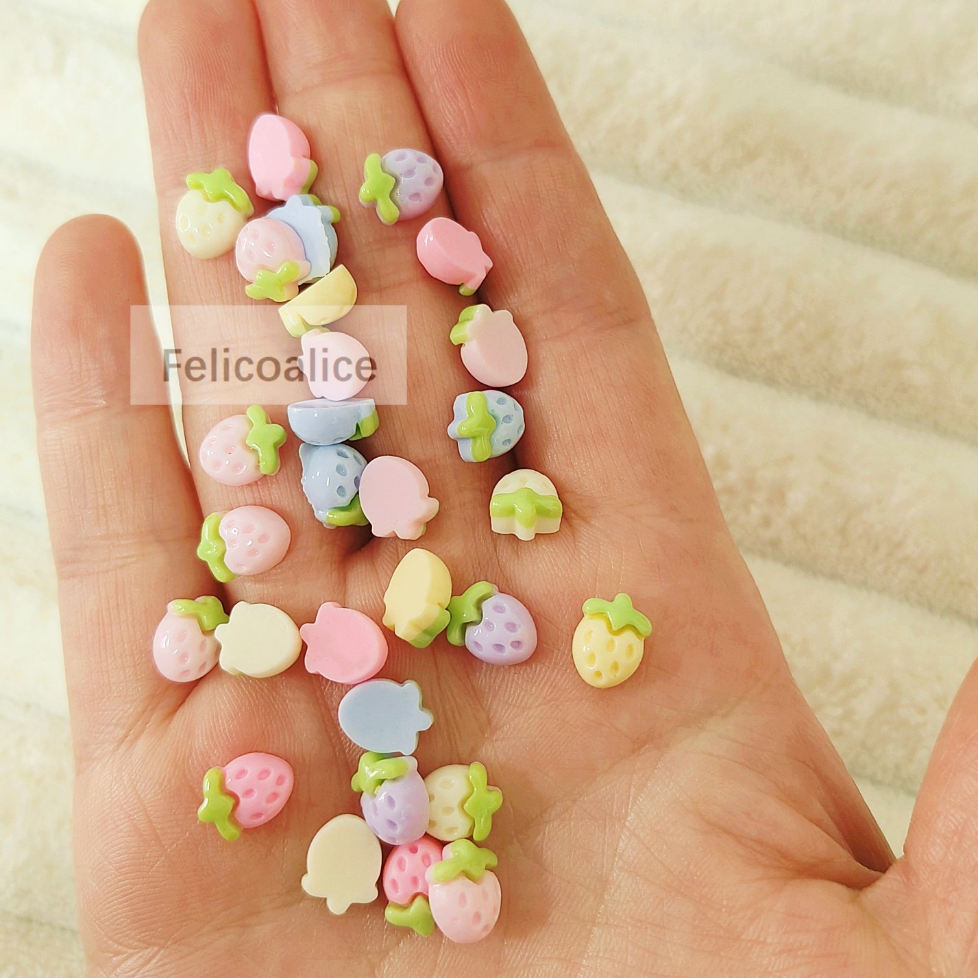 30Pcs New Cute Resin Mini Smal - Flower Preservation Resin 리뷰 및 가격