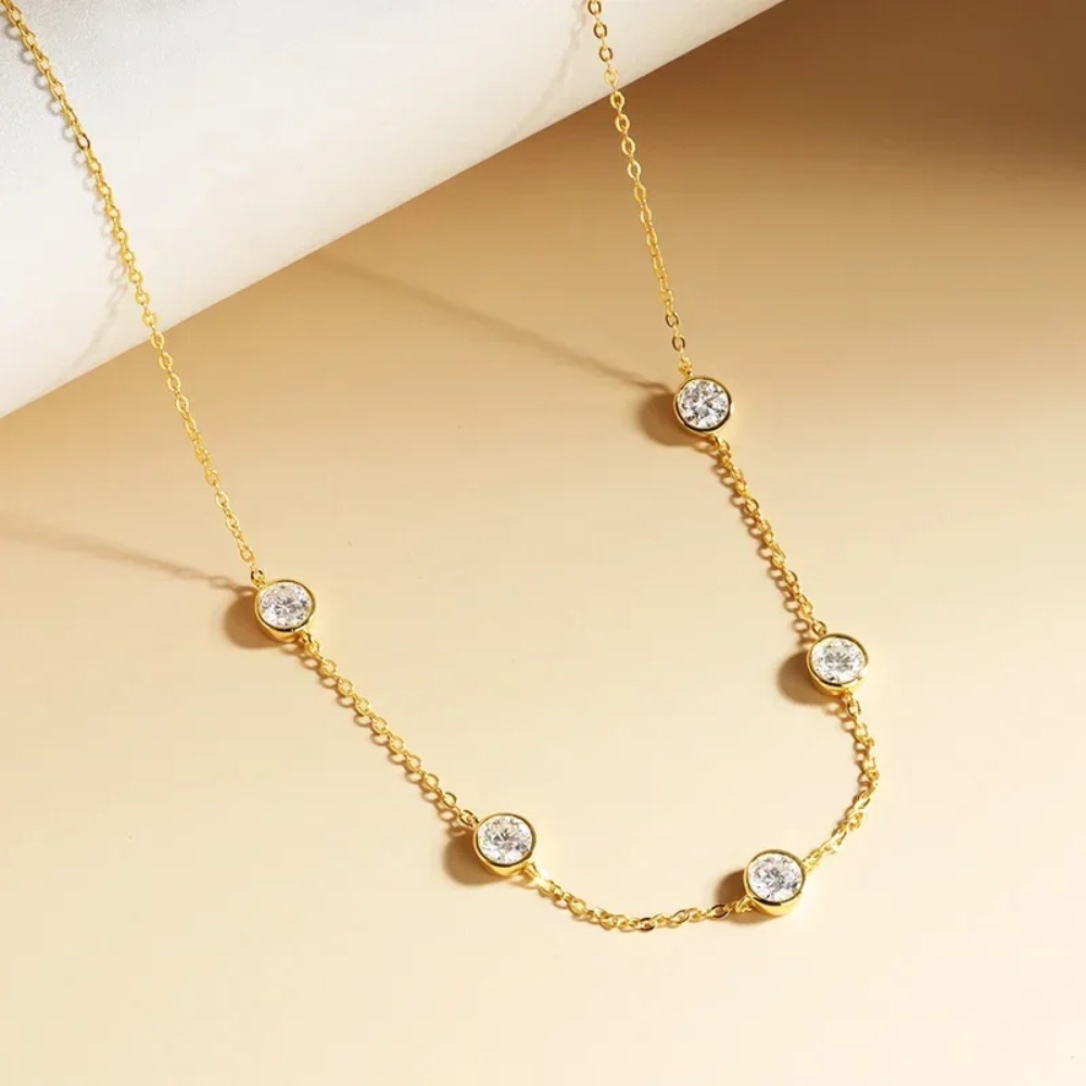 GRA Certified 5mm Moissanite N - Bezels Set Pendant 리뷰 및 가격